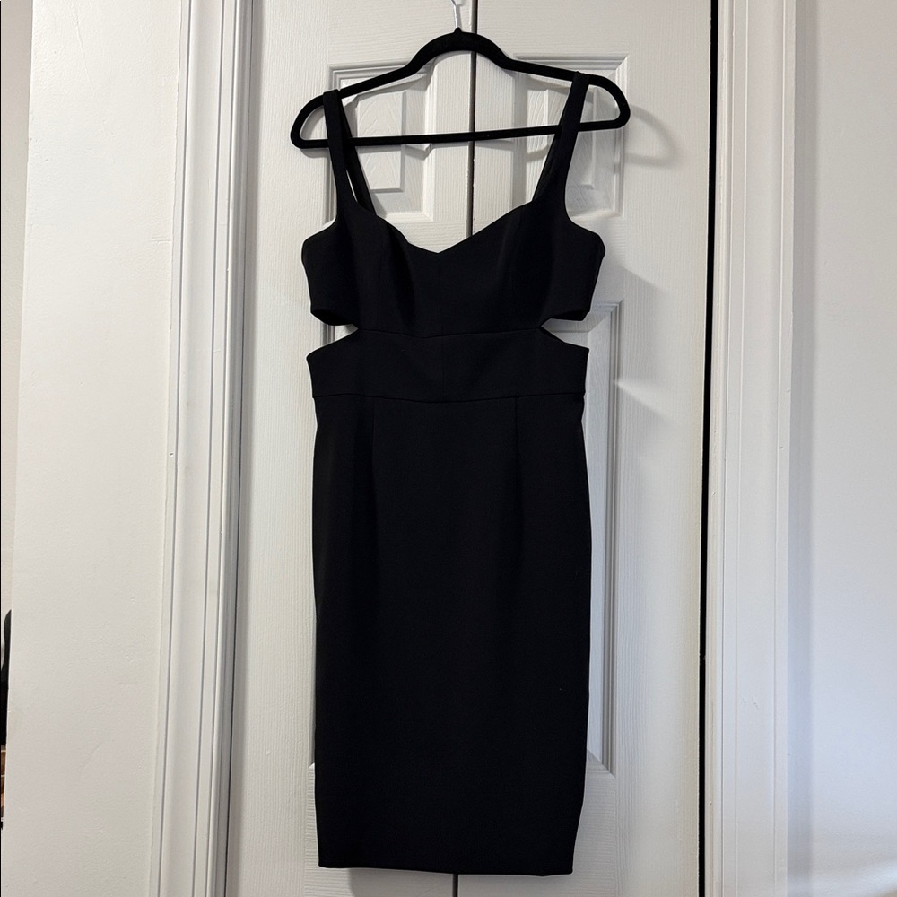 Elegant Black Dress With Cutouts